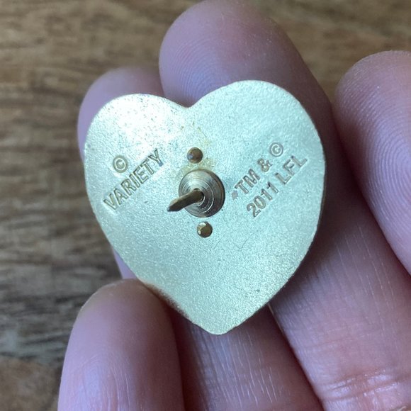 2012 R2D2 CP3O Heart Pin by The Variety Club - Picture 4 of 5